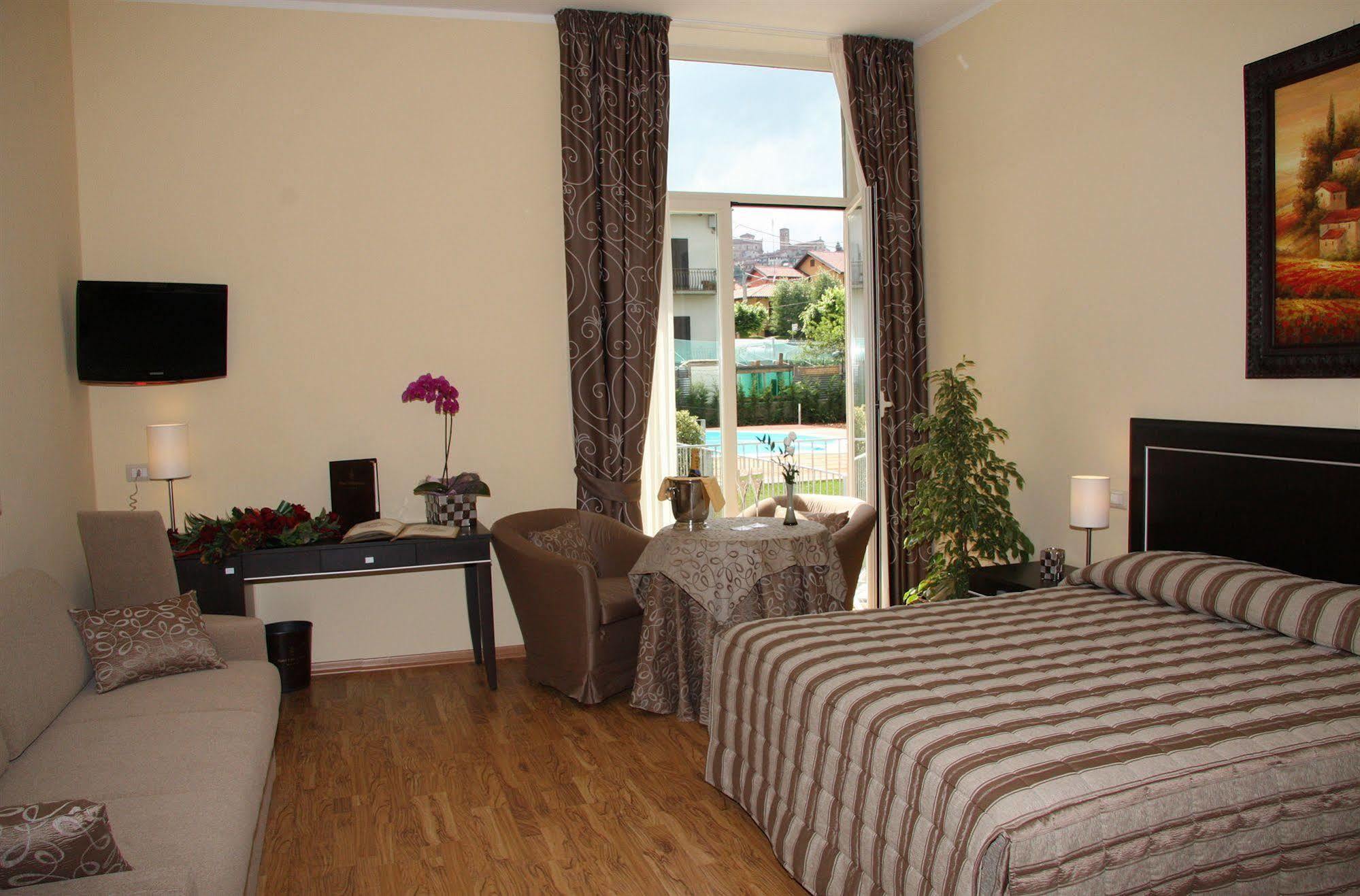 Hotel Villa Cinzia Villanova Mondovi Ngoại thất bức ảnh